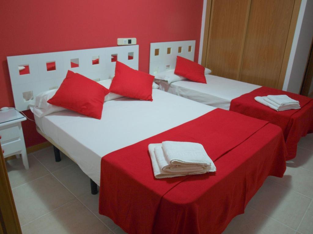 Hostal El Parque San Martín de la Vega Exterior foto